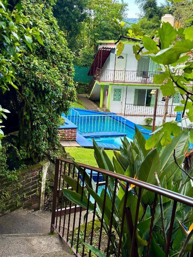 Bungalows Andrea Тепостлан Экстерьер фото
